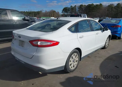 2013 Ford Fusion S из США, поврежденный, VIN 3FA6P0G75DR305014